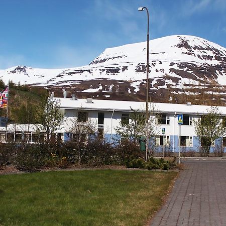 Hotel Austur Reydarfjordur Bagian luar foto