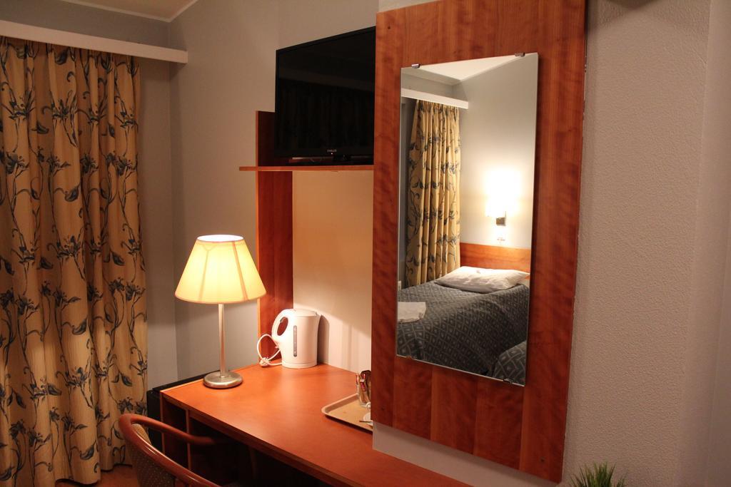 Hotel Austur Reydarfjordur Bagian luar foto
