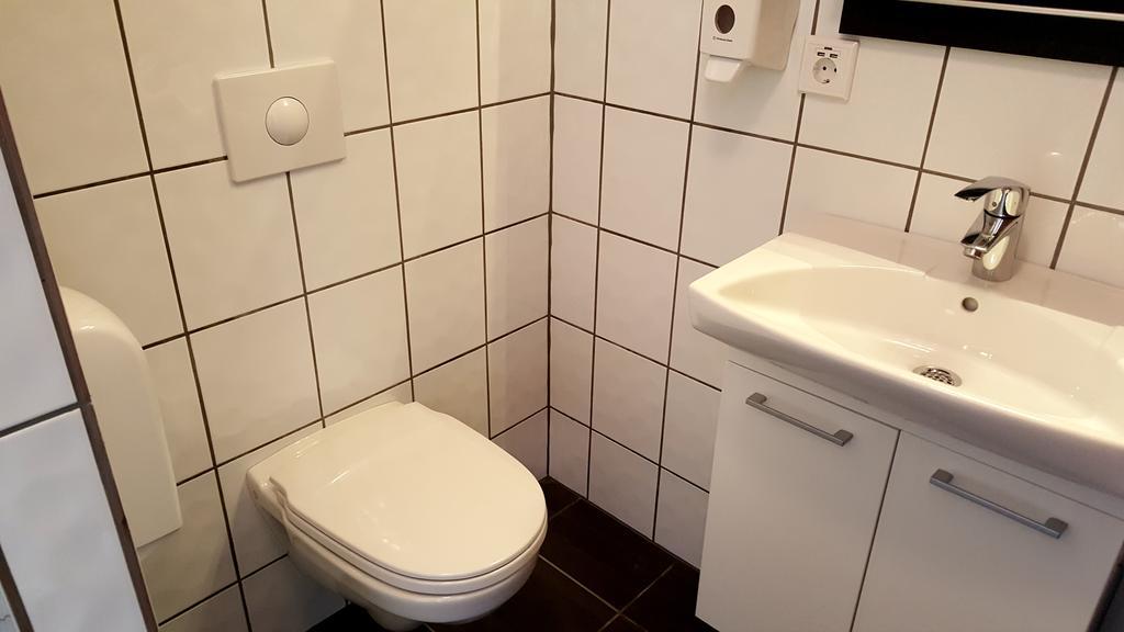 Hotel Austur Reydarfjordur Bagian luar foto